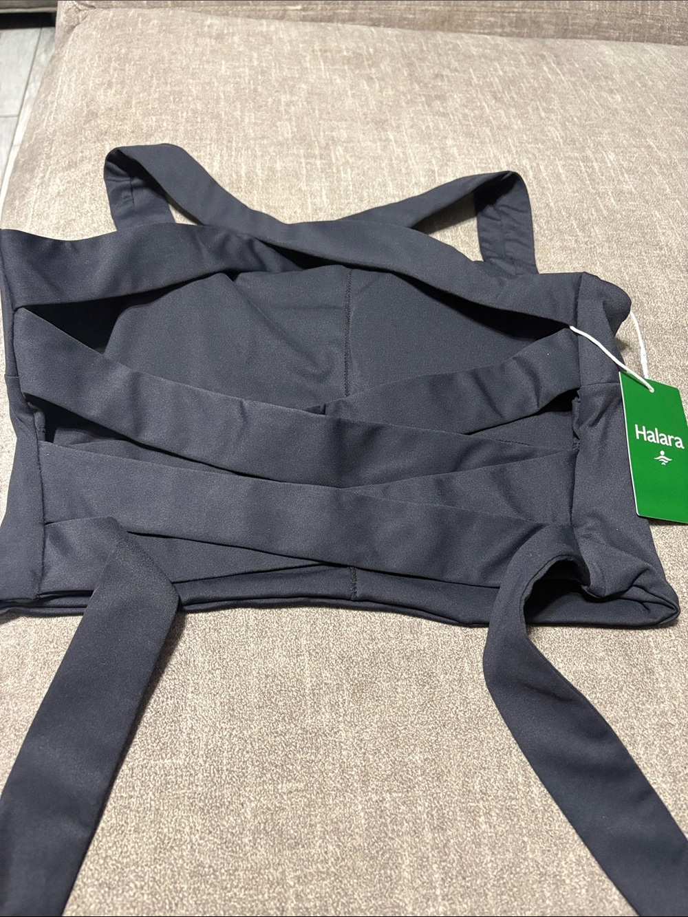 HALARA Black Strappy Wrap Crop Top